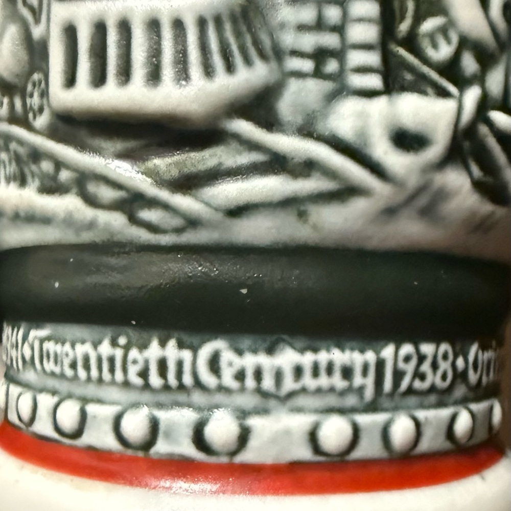 Vintage Train Themed Ceramic Beer Steins - Black and White - Picture 6 of 8